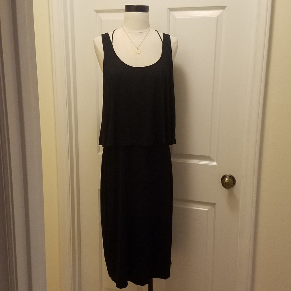 Three Dots Midi Dress